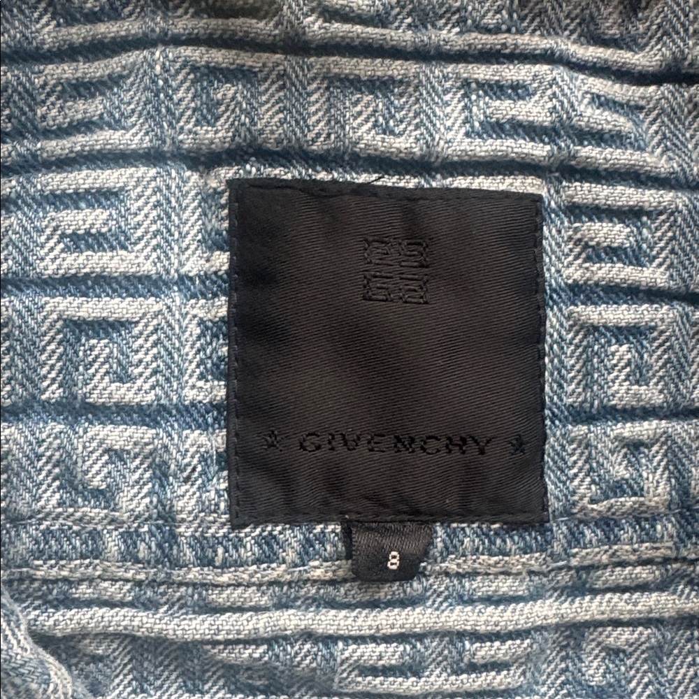 Givenchy Jean Set . - Picture 7 of 8